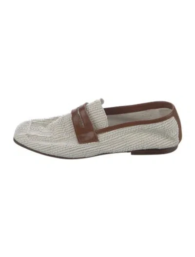 Pre-owned Sophique Leather Colorblock Pattern Loafers In White