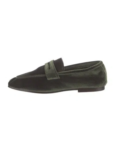 Pre-owned Sophique Velvet Loafers In Green