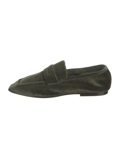 Pre-owned Sophique Velvet Loafers In Green