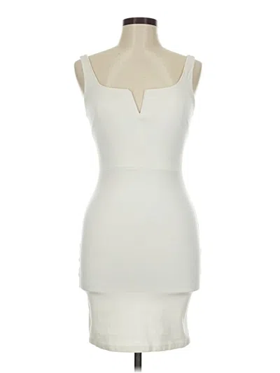Pre-owned Soprano Cocktail Dress In Ivory