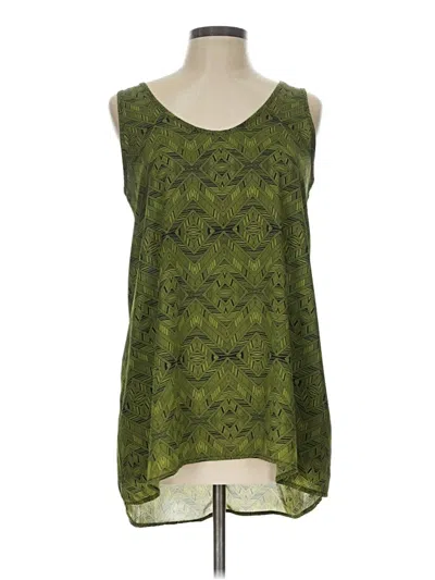 Pre-owned Soprano Sleeveless Blouse In Green