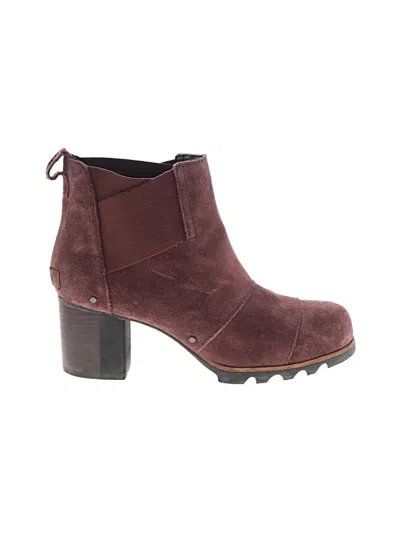 Pre-owned Sorel Ankle Boots In Burgundy
