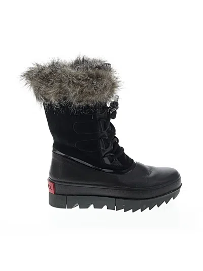 Pre-owned Sorel Boots In Black
