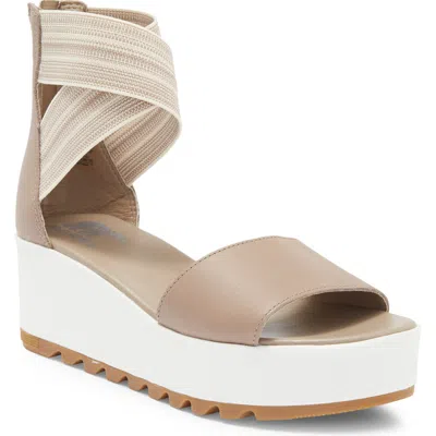 Sorel Cameron Flatform Ankle Strap Sandal In Omega Taupe/sea Salt