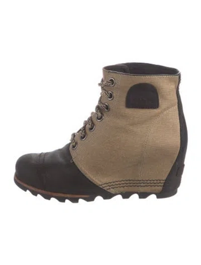 Pre-owned Sorel Canvas Colorblock Pattern Lace-up Boots In Neutral