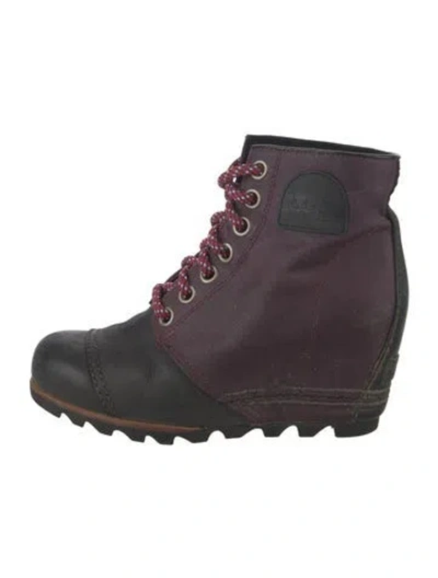 Pre-owned Sorel Canvas Lace-up Boots In Black/purple