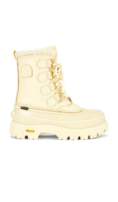Sorel Caribou Horizon Gtx Boot In Nude