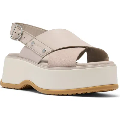 Sorel Dayspring Crisscross Sandal In Crushed Clay/chalk