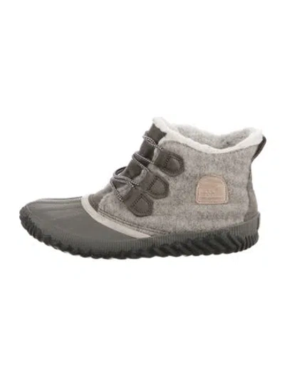 Pre-owned Sorel Felt Colorblock Pattern Lace-up Boots In Gray