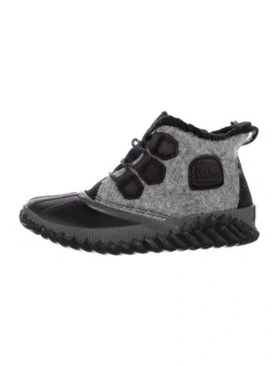 Pre-owned Sorel Felt Colorblock Pattern Sneakers In Black