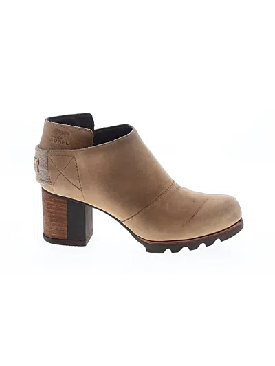Pre-owned Sorel Heels In Tan