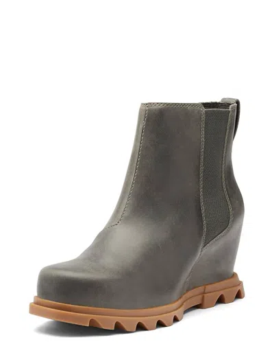 Sorel Joan Of Arctic Wedge Iii Chelsea Boots In Quarry, Gum Ii In Grey