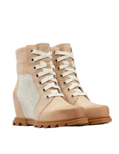 Sorel Joan Of Arctic Wedge Iii Lexie Boots In Natural Tan, Gum Ii In Beige