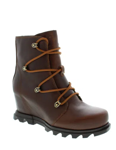 Sorel Joan Of Artctic Wedge Iii Lace Boots In Hazelnut In Brown