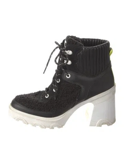 Pre-owned Sorel Lace-up Boots In Multi