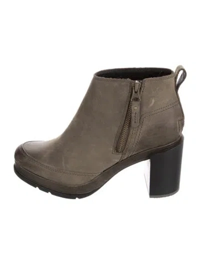 Pre-owned Sorel Leather Boots