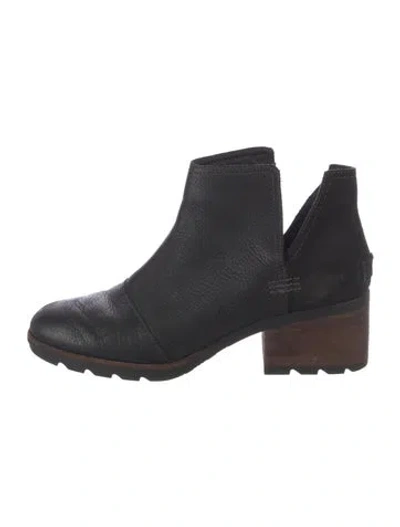 Pre-owned Sorel Leather Boots In Black