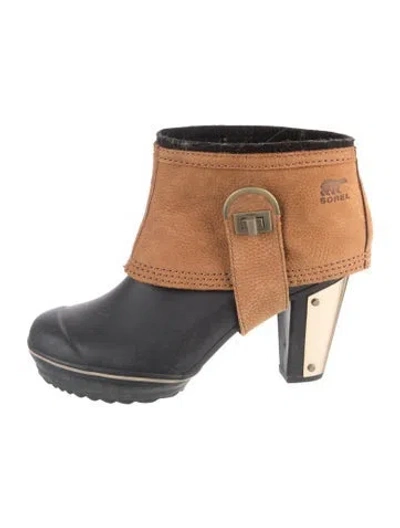 Pre-owned Sorel Leather Boots In Black