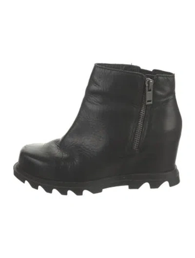 Pre-owned Sorel Leather Boots In Black