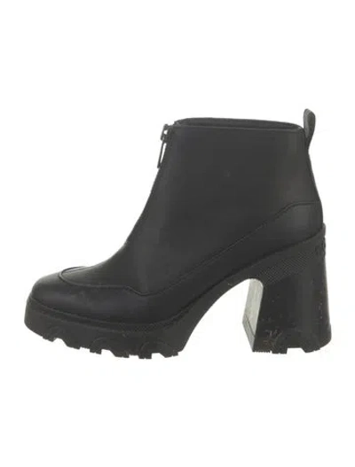 Pre-owned Sorel Leather Boots In Black