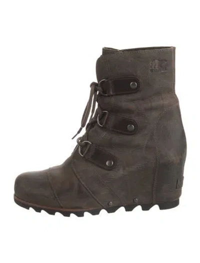 Pre-owned Sorel Leather Boots In Brown