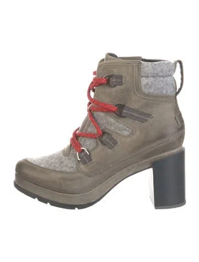 Pre-owned Sorel Leather Boots In Gray