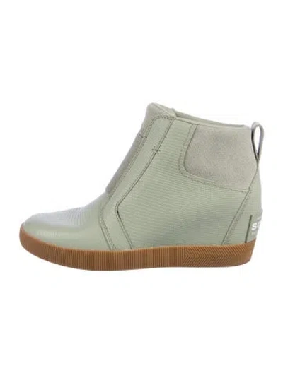 Pre-owned Sorel Leather Boots In Green