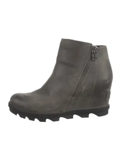 Pre-owned Sorel Leather Boots In Grey