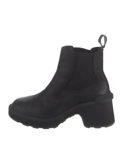 Pre-owned Sorel Leather Chelsea Boots In Black