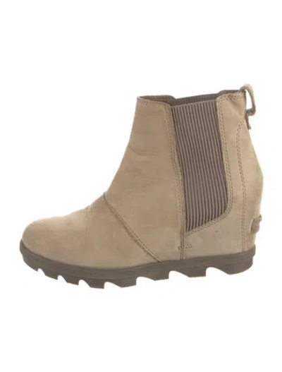 Pre-owned Sorel Leather Chelsea Boots In Neutral