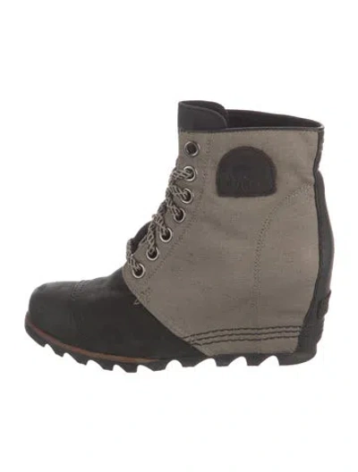 Pre-owned Sorel Leather Colorblock Pattern Lace-up Boots In Multi