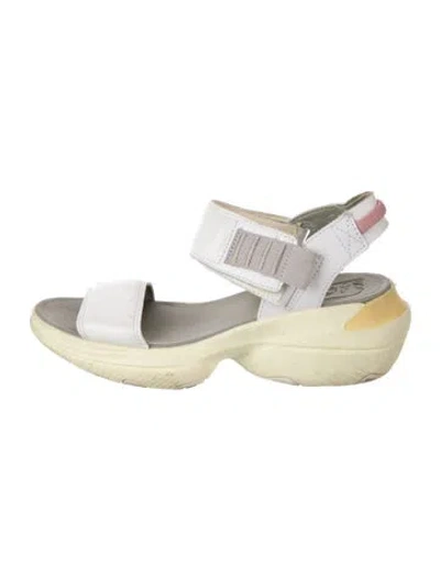 Pre-owned Sorel Leather Colorblock Pattern Slingback Sandals In White