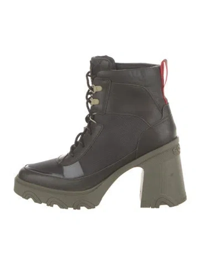 Pre-owned Sorel Leather Combat Boots In Green