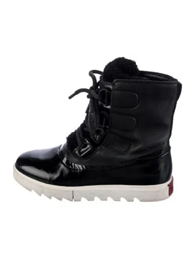 Pre-owned Sorel Leather Faux Fur Trim Snow Boots In Black