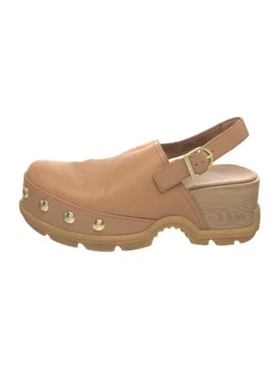 Pre-owned Sorel Leather Flats In Neutrals