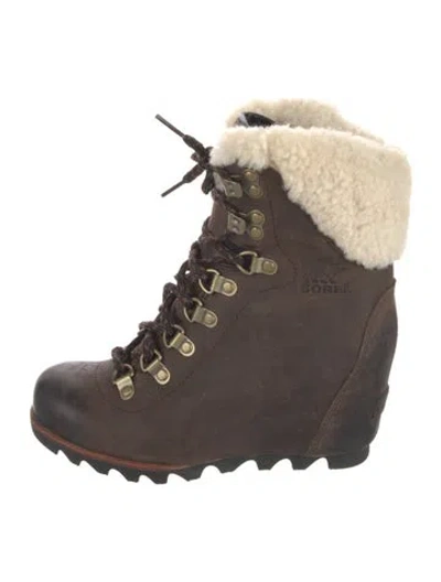 Pre-owned Sorel Leather Fur Trim Lace-up Boots In Brown