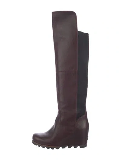Pre-owned Sorel Leather Grosgrain Trim Boots In Burgundy