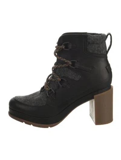 Pre-owned Sorel Leather Lace-up Boots In Black