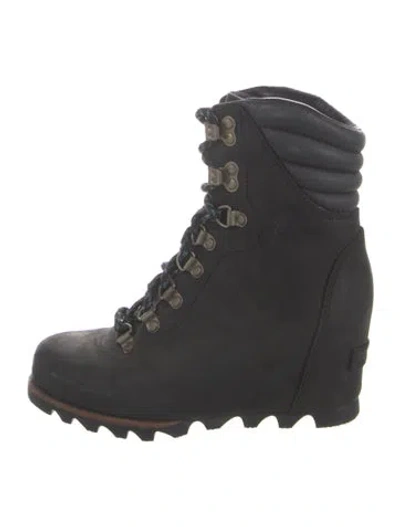 Pre-owned Sorel Leather Lace-up Boots In Black