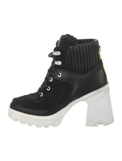 Pre-owned Sorel Leather Lace-up Boots In Black