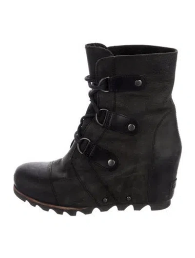 Pre-owned Sorel Leather Lace-up Boots In Black