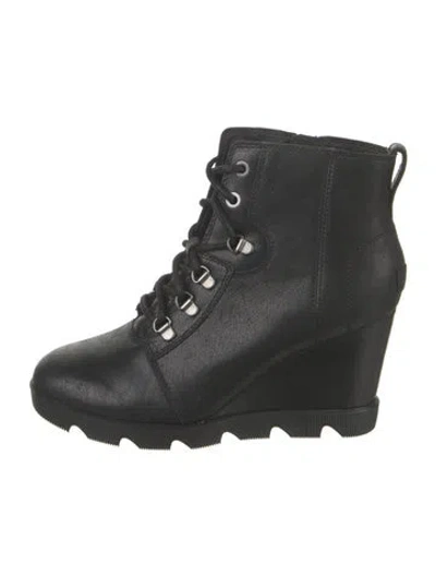 Pre-owned Sorel Leather Lace-up Boots In Black