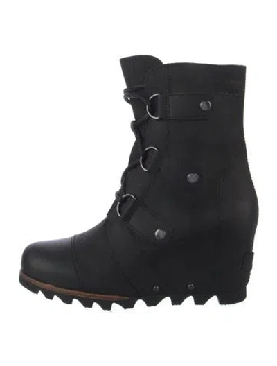 Pre-owned Sorel Leather Lace-up Boots In Black