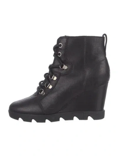 Pre-owned Sorel Leather Lace-up Boots In Black