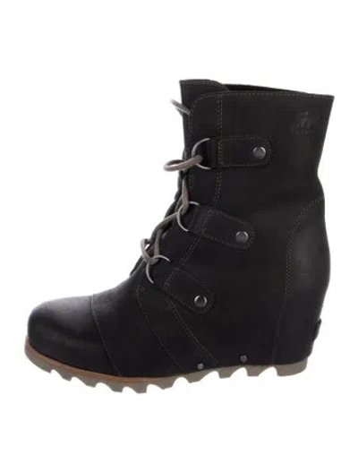 Pre-owned Sorel Leather Lace-up Boots In Black