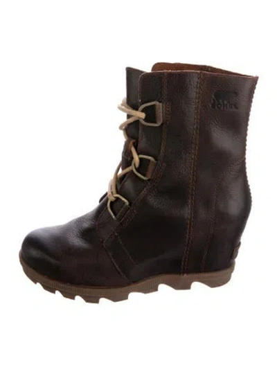 Pre-owned Sorel Leather Lace-up Boots In Black