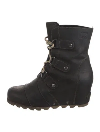 Pre-owned Sorel Leather Lace-up Boots In Black
