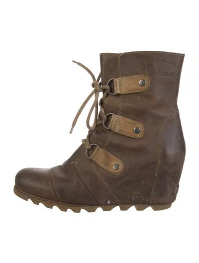 Pre-owned Sorel Leather Lace-up Boots In Brown