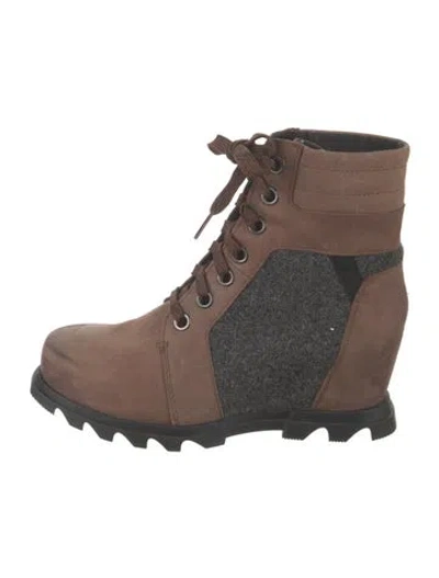 Pre-owned Sorel Leather Lace-up Boots In Brown