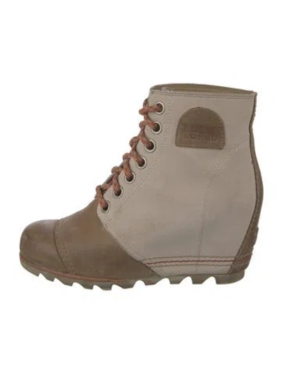 Pre-owned Sorel Leather Lace-up Boots In Brown
